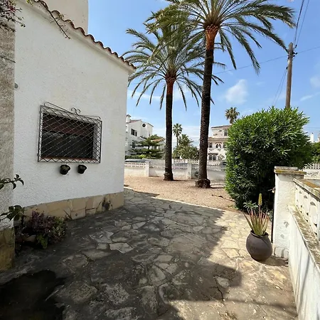 Casa Salada - Ideal Families - Piscina Us Exclusiu
